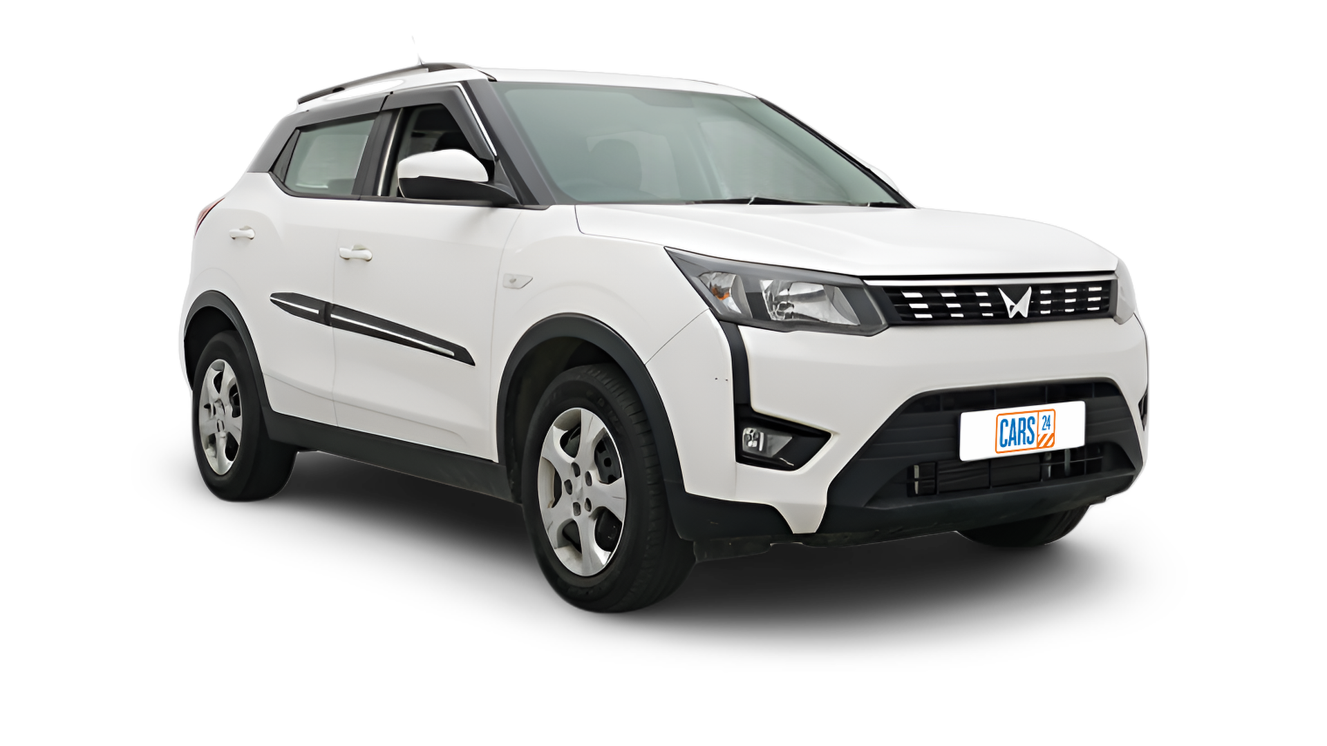 Mahindra XUV300-img